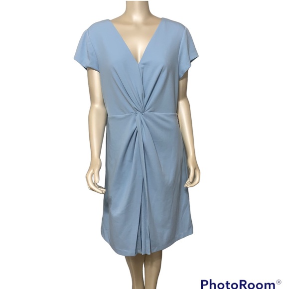 ✨NWT✨ Adrianna Papell DRAPED AND PLEATED CREPE SHORT DRESS IN BLUE MIST - Picture 3 of 13